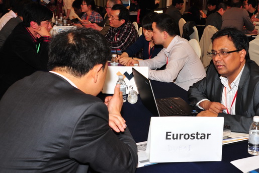阿联酋Eurostar 与供应商在洽谈